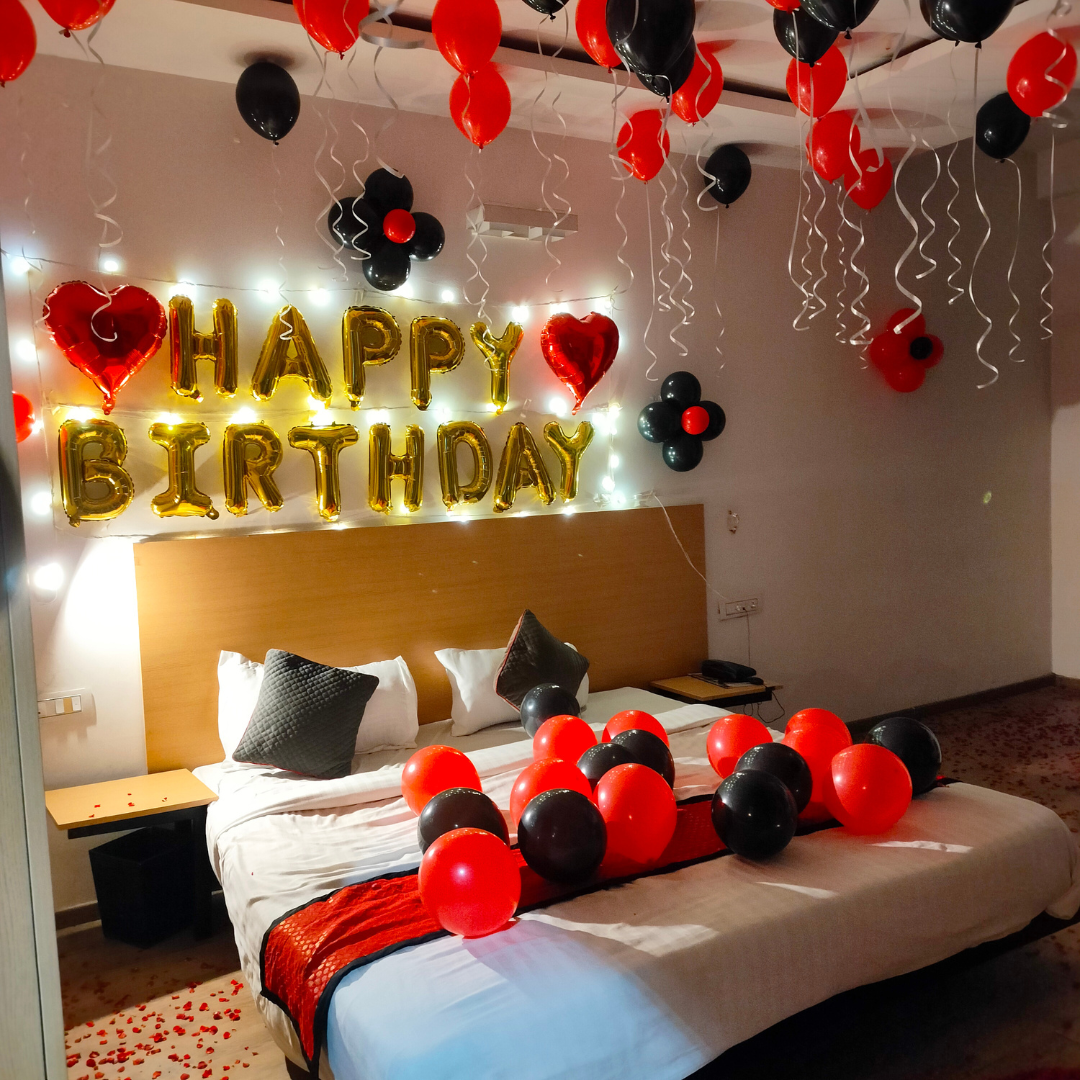 room birthday decoration