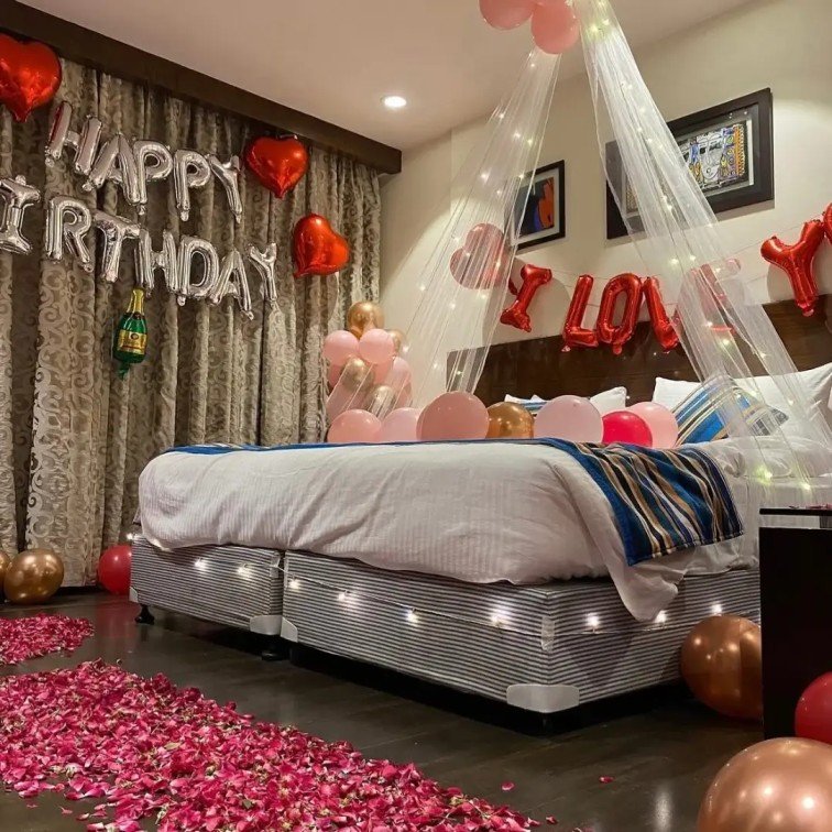 Romantic Cabana Decoration for Birthday - Image 2