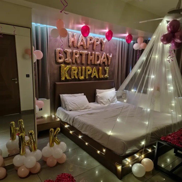 Cozy Birthday Canopy Decoration